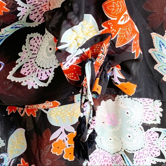 RAGA Anthropologie Blouse Tassel 3/4 Sleeve V-Neck Black Orange Floral Top Small - Picture 6 of 15